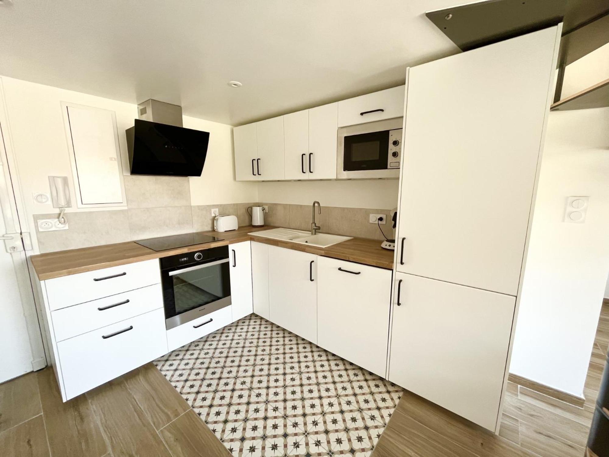 Duplex Centre Ville - 50M De La Plage - Clim - Garage - Netflix Le Grau-du-Roi Kamer foto